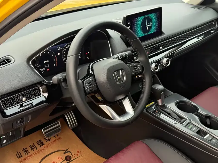 Honda Integra Stylish 2023 HATCHBACK 240TURBO CVT Magic Night Exclusive Edition 2026 — миниатюра 2