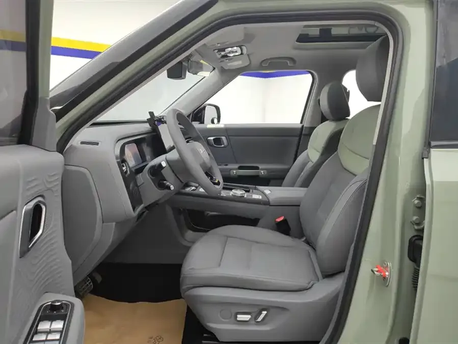 BAIC BJ30 Beijing Off-road BJ30 2024 1.5T Magic Core Electric Drive Advanced Edition 2024 — миниатюра 3