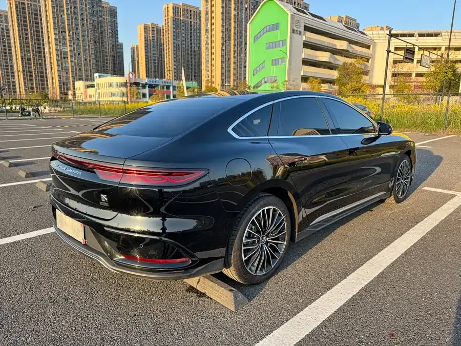 BYD Second-hand Han 2022 DM-i 121KM Premium Edition 2023 — миниатюра 2