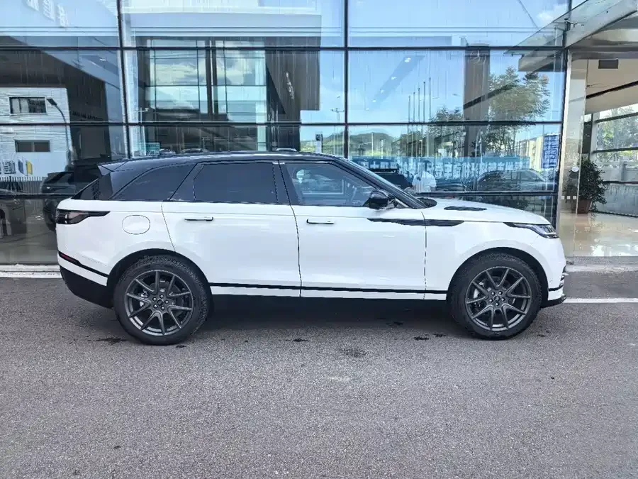 Land Rover Range Rover Velar Range Rover Velar 2024 Dynamic HSE 2023 — миниатюра 2