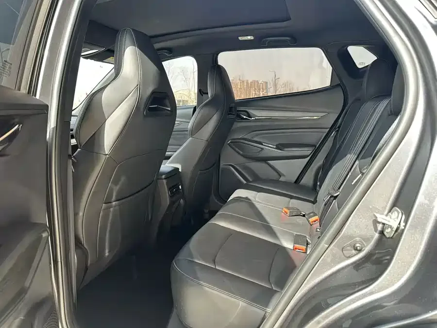 Oshan X5 PLUS Changan Oushang X5 PLUS 2023 facelift 1.5T DCT Pioneer model 2023 — миниатюра 3