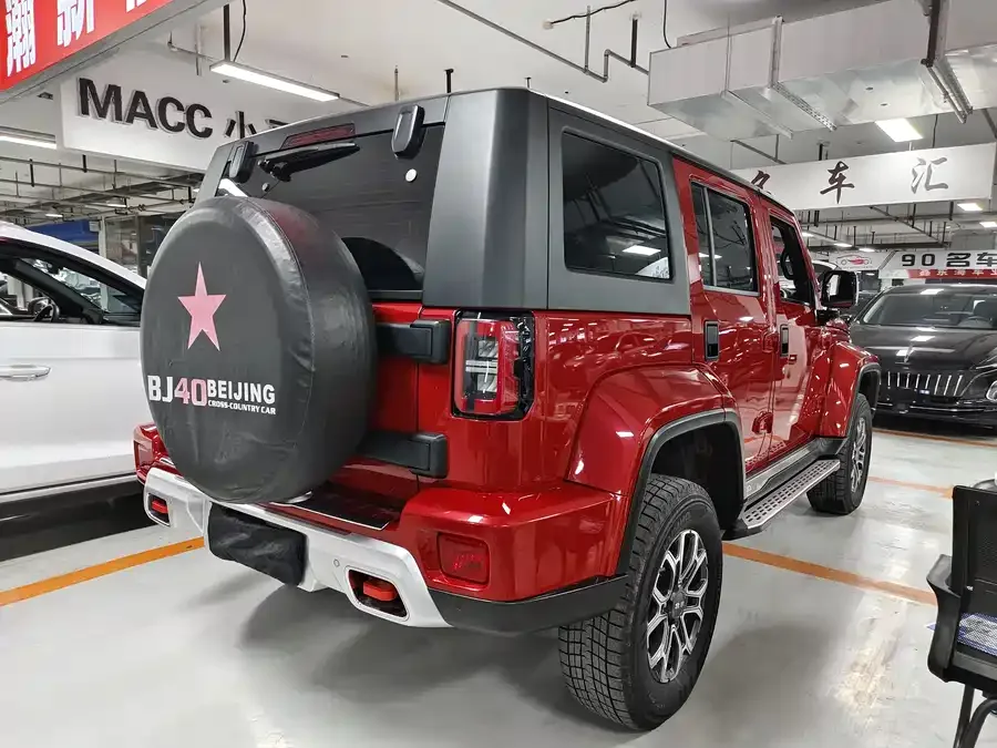 BAIC BJ40 Beijing Off-road BJ40 2020 2.0T Automatic 4WD City Hunter Edition Knight Edition 2022 — миниатюра 4