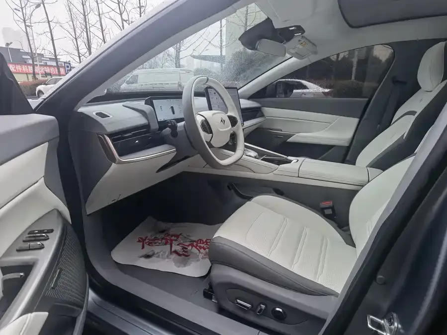 Dongfeng e007 e007 2024 pure electric 540 four-wheel drive Max version 2024 — миниатюра 4