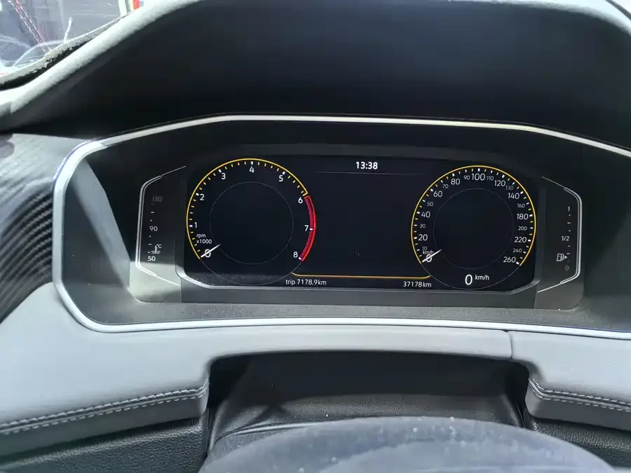 Volkswagen Tayron X Tanyue X 2023 330TSI 2WD Premium High-Energy Edition 2024 — миниатюра 5