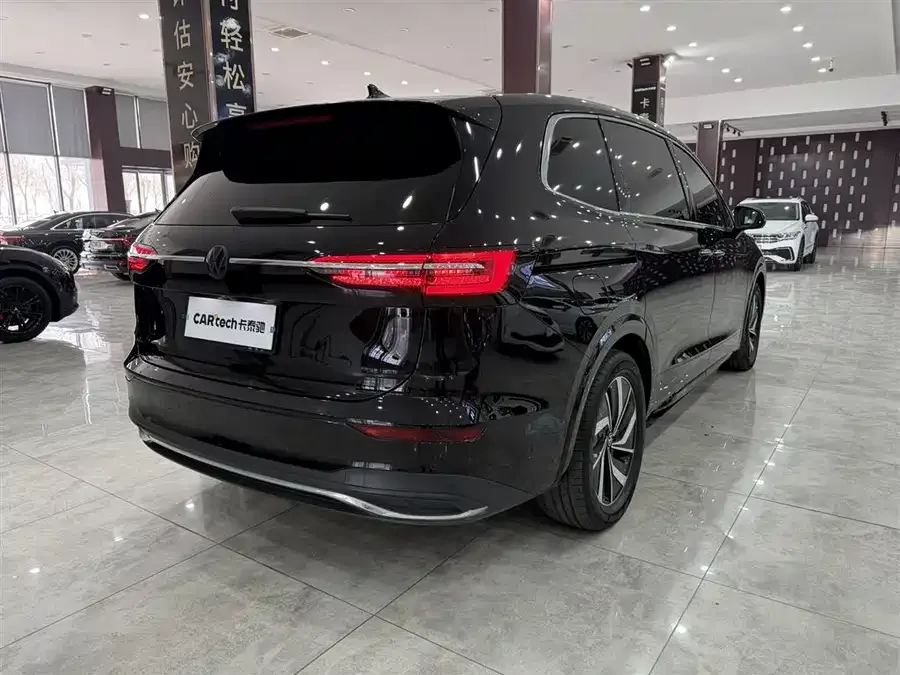Volkswagen Viloran Weiran 2022 380TSI Zunchi Edition 2023 — миниатюра 4