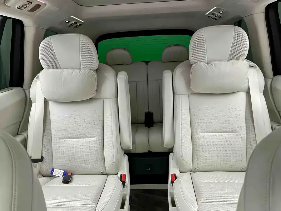 Lynk & Co 900 Lynk & Co 900 2025 2.0T Ultra 2025 — миниатюра 4