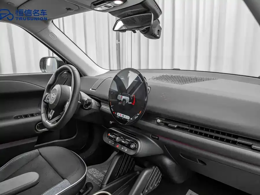 MINI Electric ACEMAN Electric MINI ACEMAN 2024 E Classic 2024 — миниатюра 4