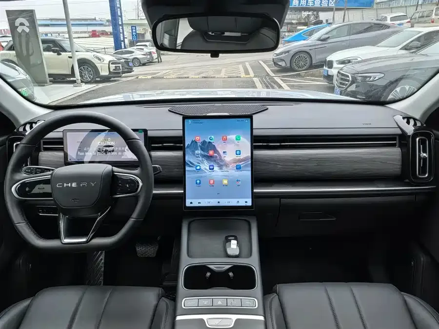 Chery Tiggo 7 C-DM Tiggo 7 C-DM 2025 1.5T 120KM 2026 — миниатюра 2