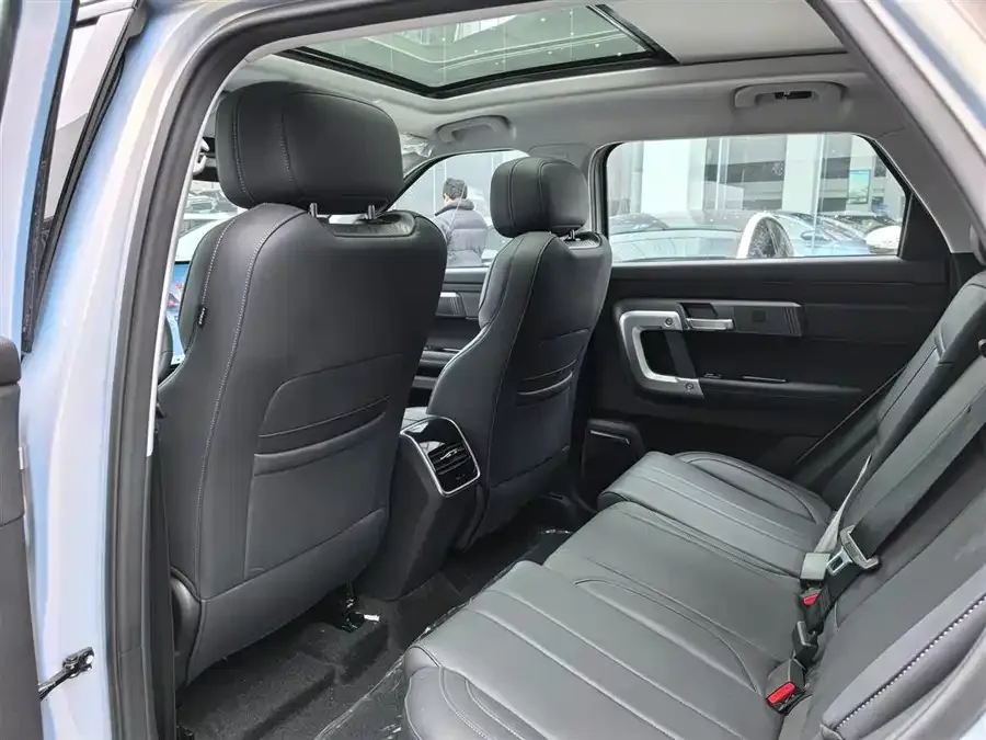 Chery Tiggo 7 C-DM Tiggo 7 C-DM 2025 1.5T 120KM 2026 — миниатюра 4