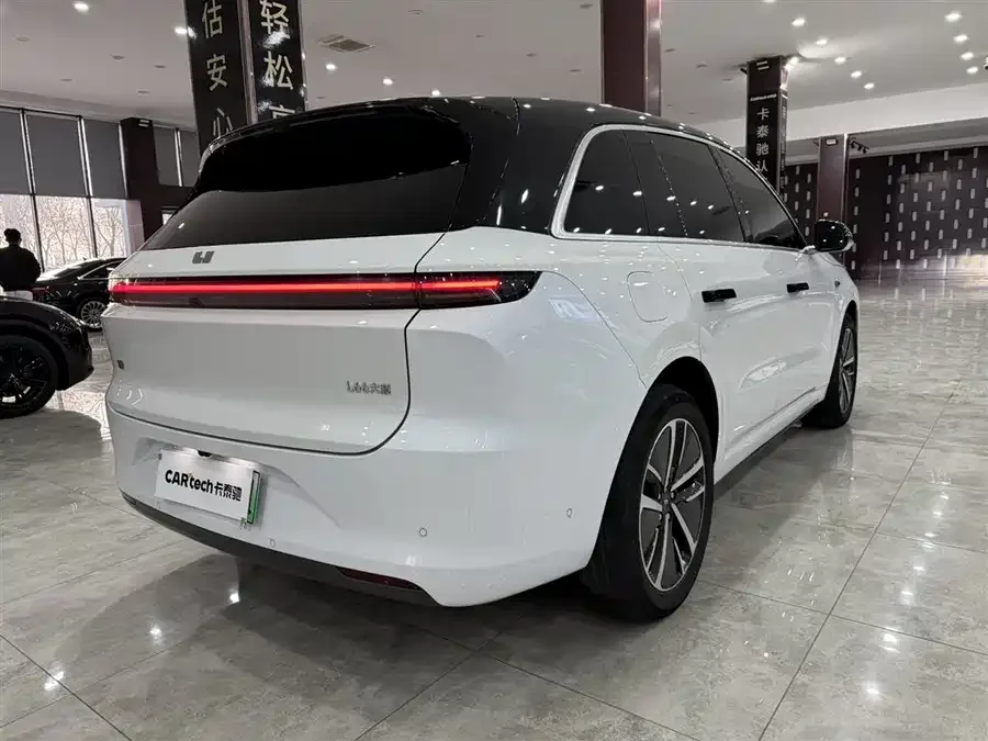 Li Xiang L6 Ideal L6 2025 Pro Smart Renewal Edition 2024 — миниатюра 2