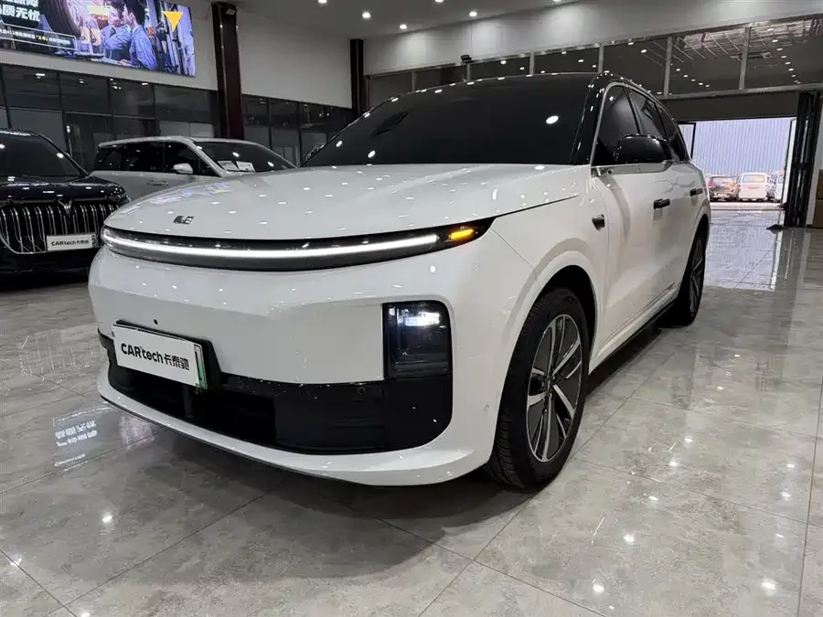 Li Xiang L6 Ideal L6 2025 Pro Smart Renewal Edition 2024 — фото 1, купить с доставкой в Москву