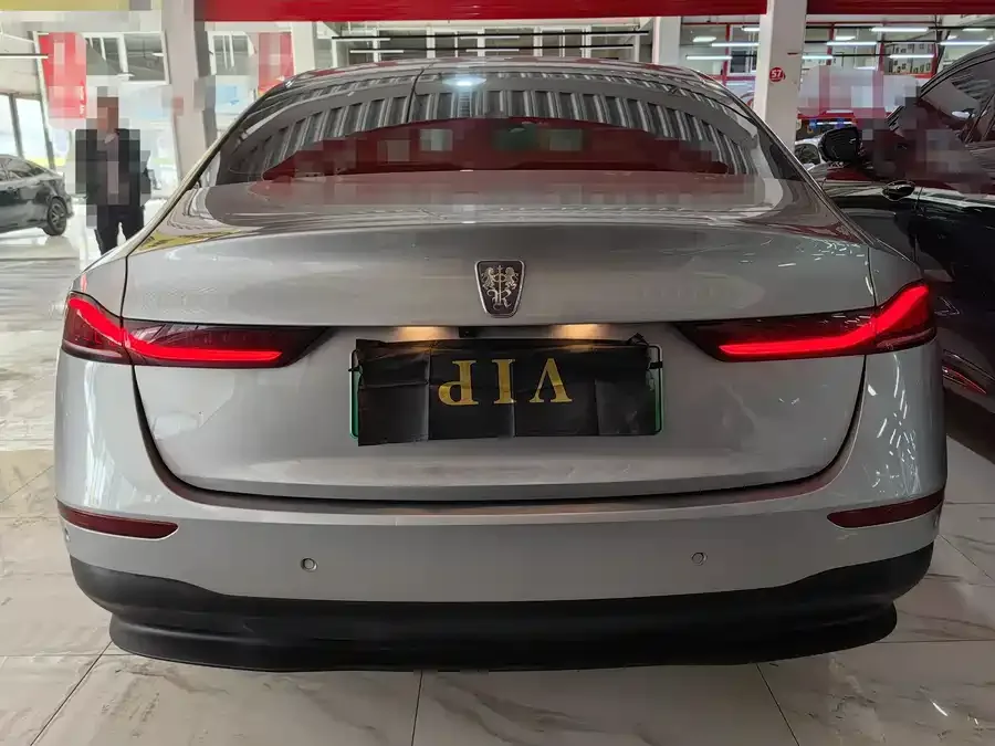 Roewe D7 Roewe D7 2023 DMH 125km Flagship Edition 2023 — миниатюра 2