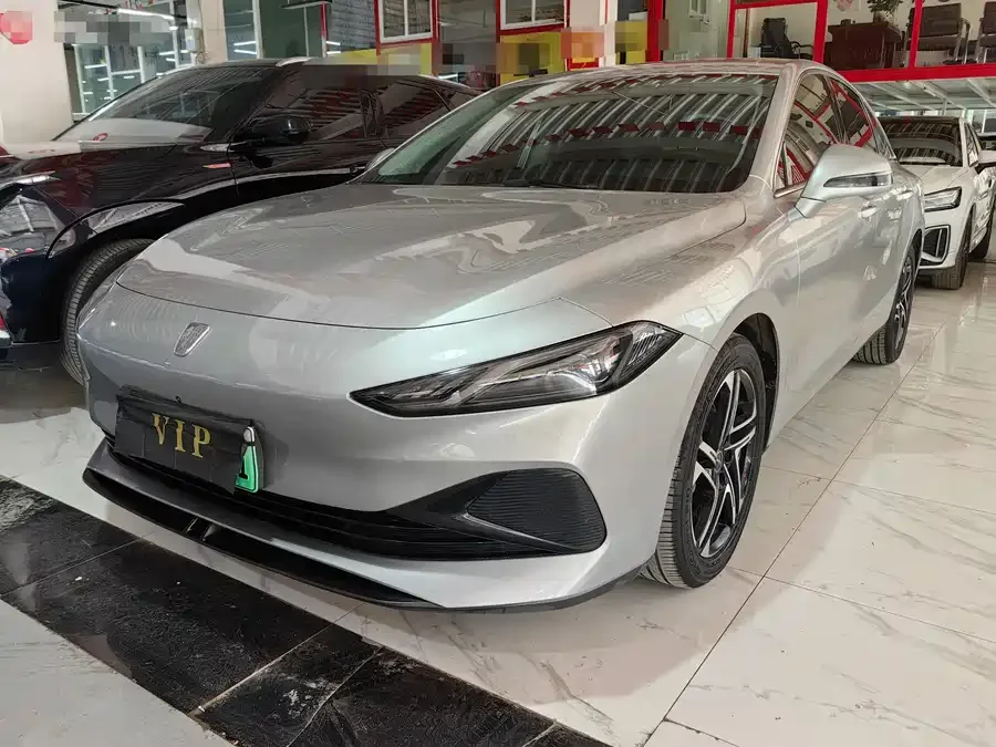 Roewe D7 Roewe D7 2023 DMH 125km Flagship Edition 2023 — фото 1, купить с доставкой в Москву