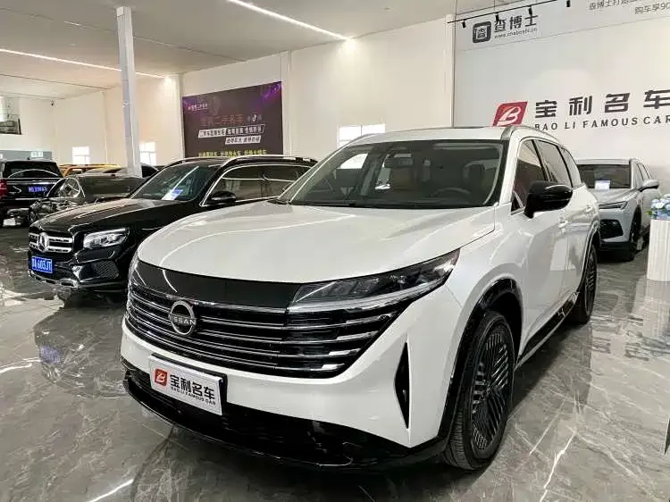 Nissan Pathfinder 2024