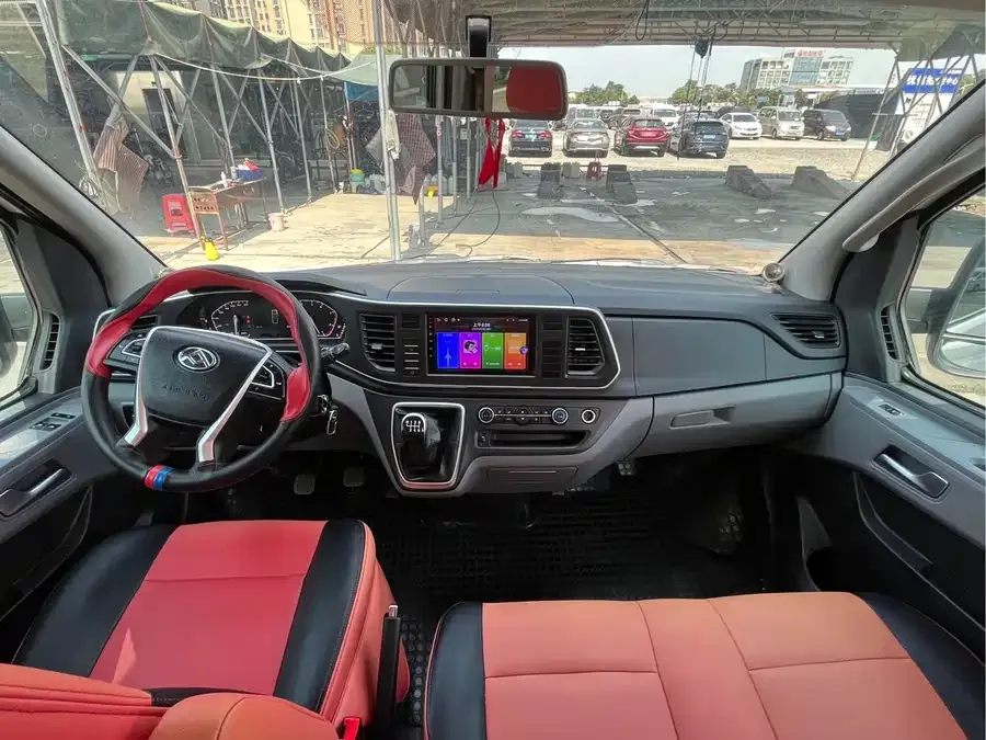 Maxus Xintu V80 Xintu V80 2024 Model, Aoyuntong 6MT, Long Wheelbase, Ultra-Low Roof, 147Ps, 6/7/8/9 Seats 2024 — миниатюра 4