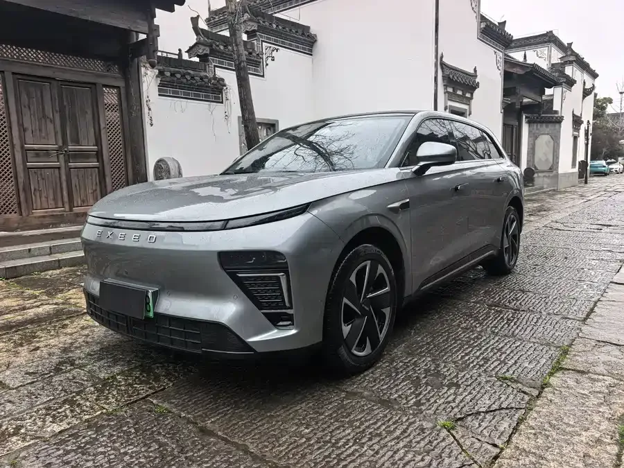 Exeed Star Era ET Star Era ET 2024 Extended Range 200 Pro 2024 — фото 1, купить с доставкой в Москву