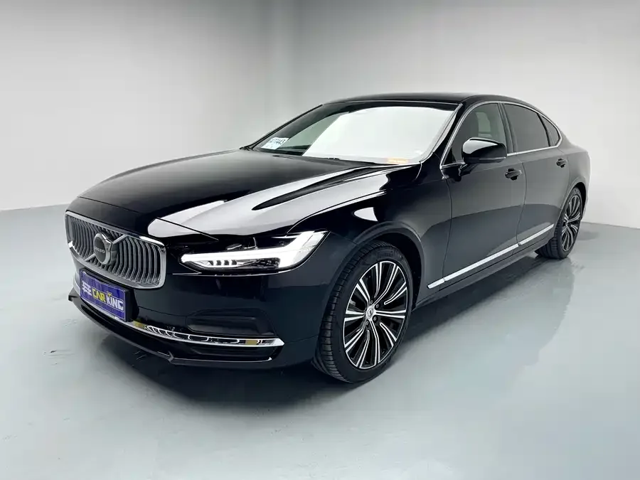 Volvo S90 2025 B5 Zhiyuan Luxury Edition 2025 — фото 1, купить с доставкой в Москву