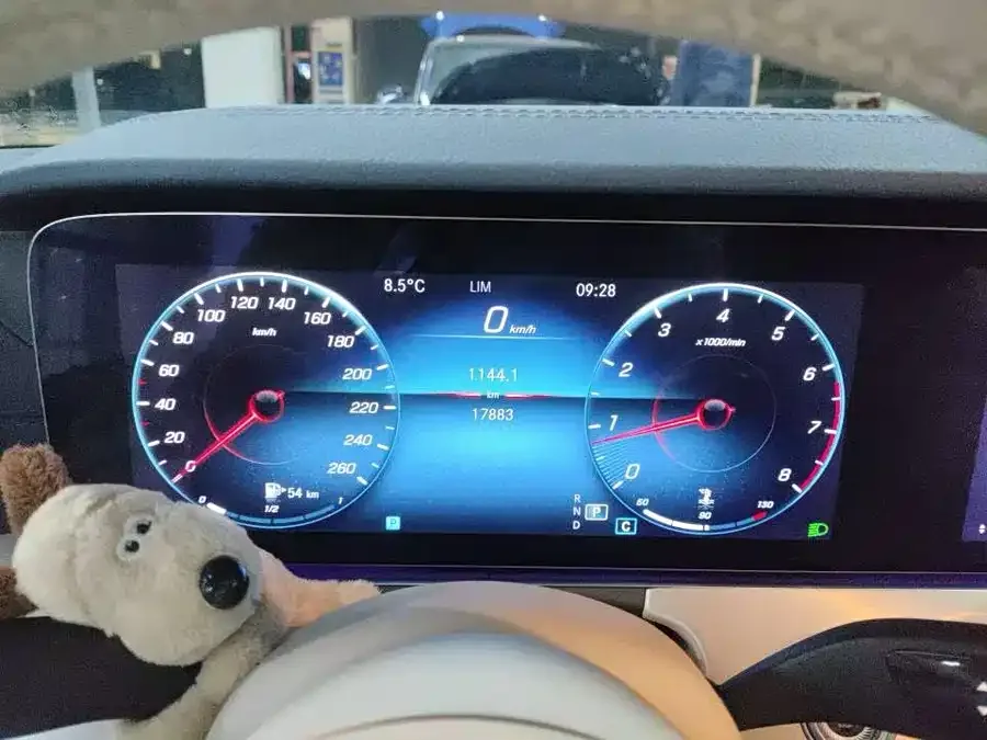 Mercedes-Benz E-Class Mercedes-Benz E-Class (Imported) 2021 E 260 Coupe 2022 — миниатюра 3