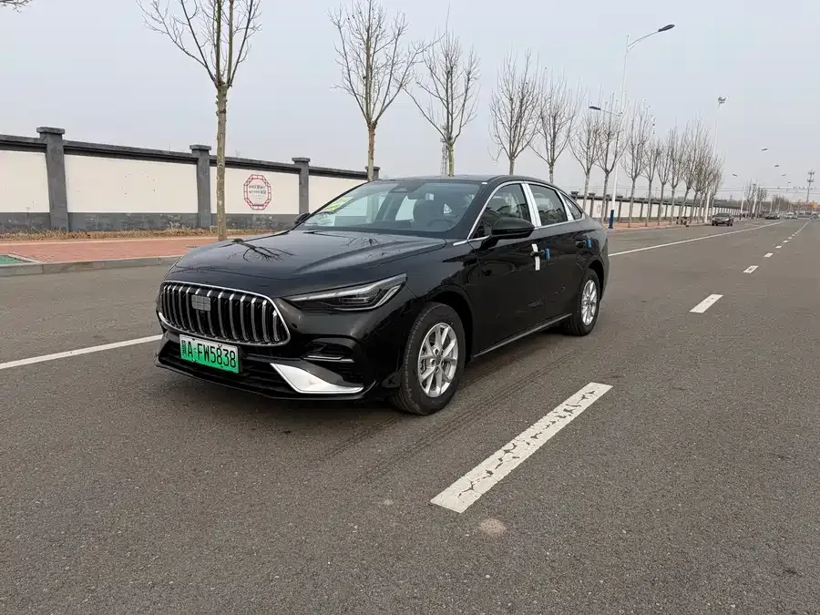 Geely Galaxy Star 6 Galaxy Star 6 2026 125km Long Range Edition 2026 — фото 1, купить с доставкой в Москву