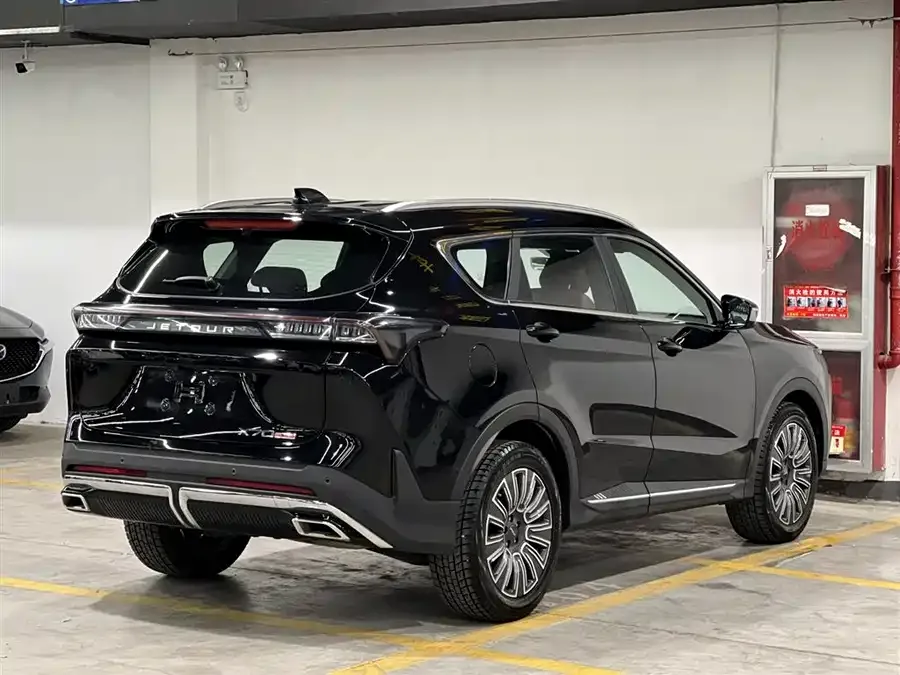Jetour X70 Plus JETOUR X70 PLUS 2025 1.5T Luxury Edition 5 Seaters 2024 — миниатюра 2