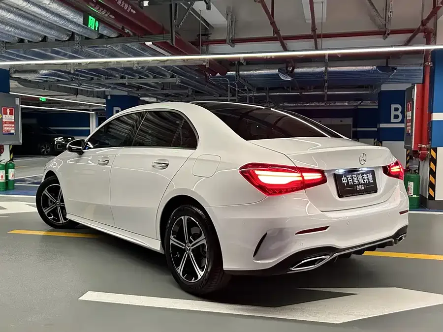 Mercedes-Benz Class A Mercedes-Benz A-Class 2023 A 200 L Fashion Edition 2023 — миниатюра 5