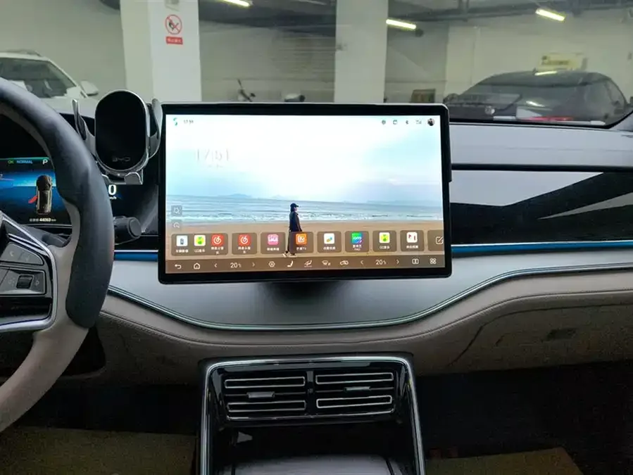 BYD Tang New Energy Tang New Energy 2024 DM-i Honor Edition 112KM Premium Edition 2024 — миниатюра 4