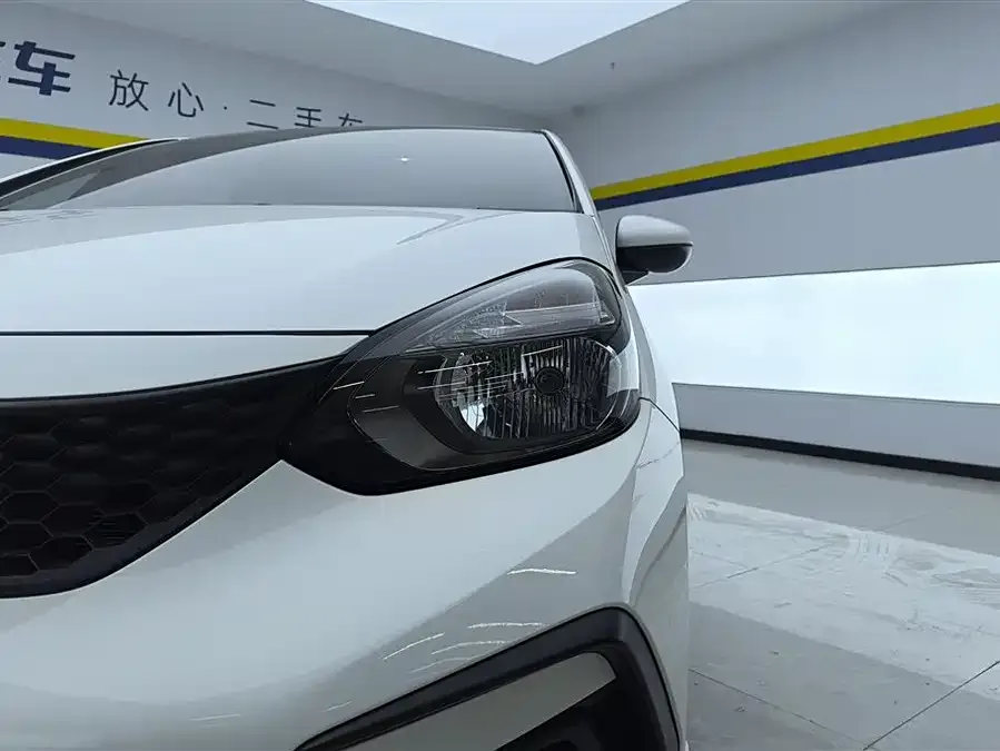 Honda Fit Fit 2021 1.5L CVT Trendy Edition 2023 — миниатюра 2