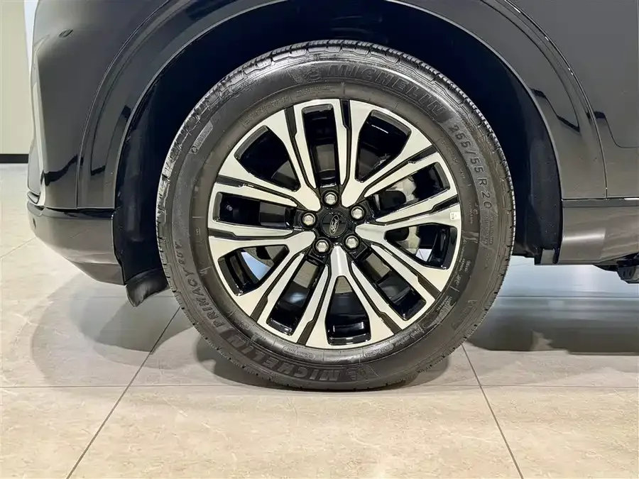 Ford Explorer Explorer 2024 2.3T EcoBoost 4WD Titanium Edition 7 Seaters 2026 — миниатюра 3