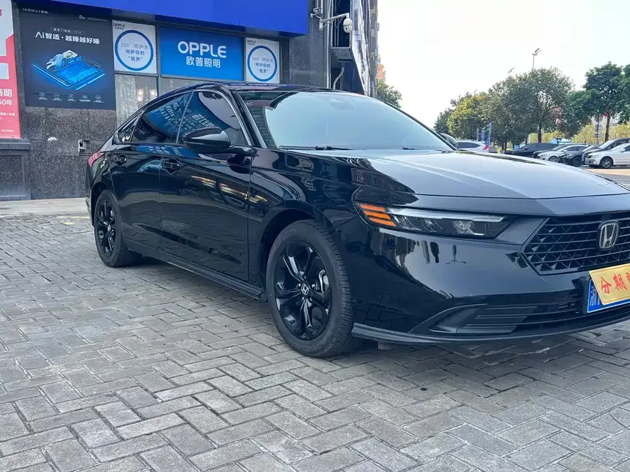 Honda Accord Accord 2024 260TURBO Luxury Edition 2024 — миниатюра 3