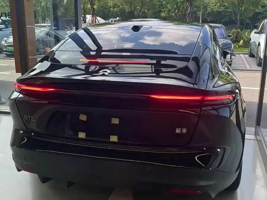 NIO ET5 NIO ET5 2025 100kWh 2026 — миниатюра 4