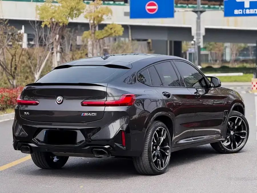 BMW X4 M40i 2022 M40i 2023 — миниатюра 4