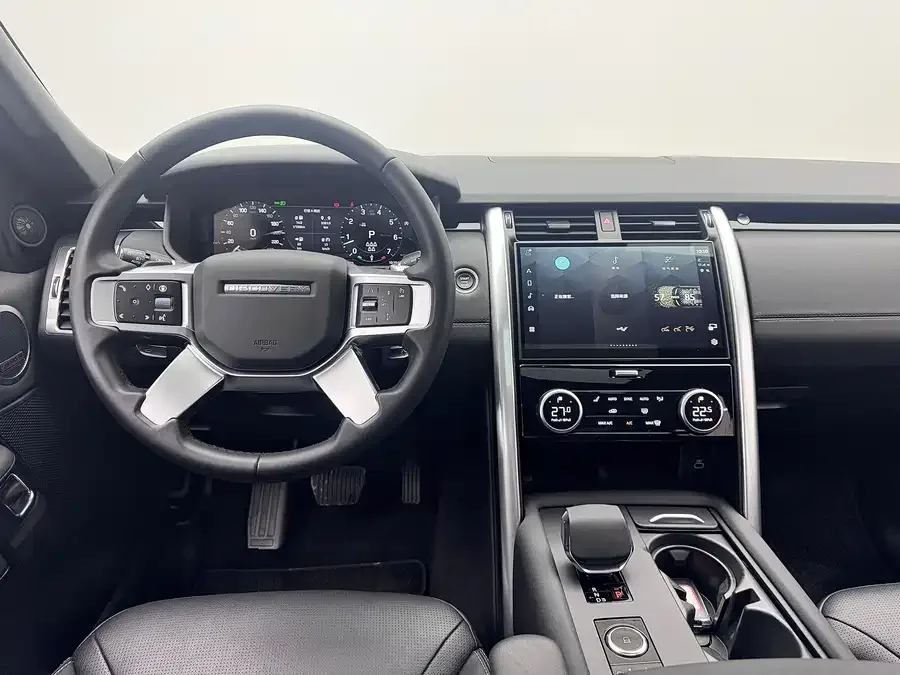 Land Rover finds Discover the 2025 360PS S 2025 — миниатюра 4