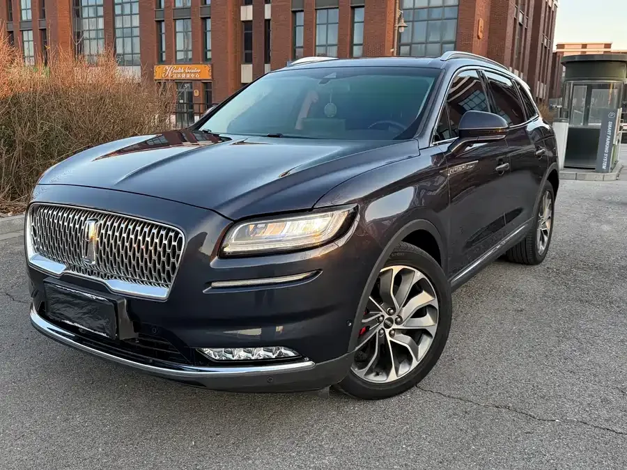 Lincoln Navigator 2022
