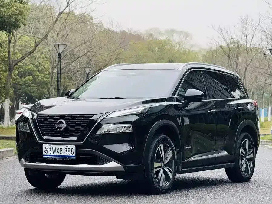 Nissan X-Trail X-Trail 2023 e-POWER Super Hybrid Dual Motor Four-Wheel Drive Luxury Edition 2023 — фото 1, купить с доставкой в Москву