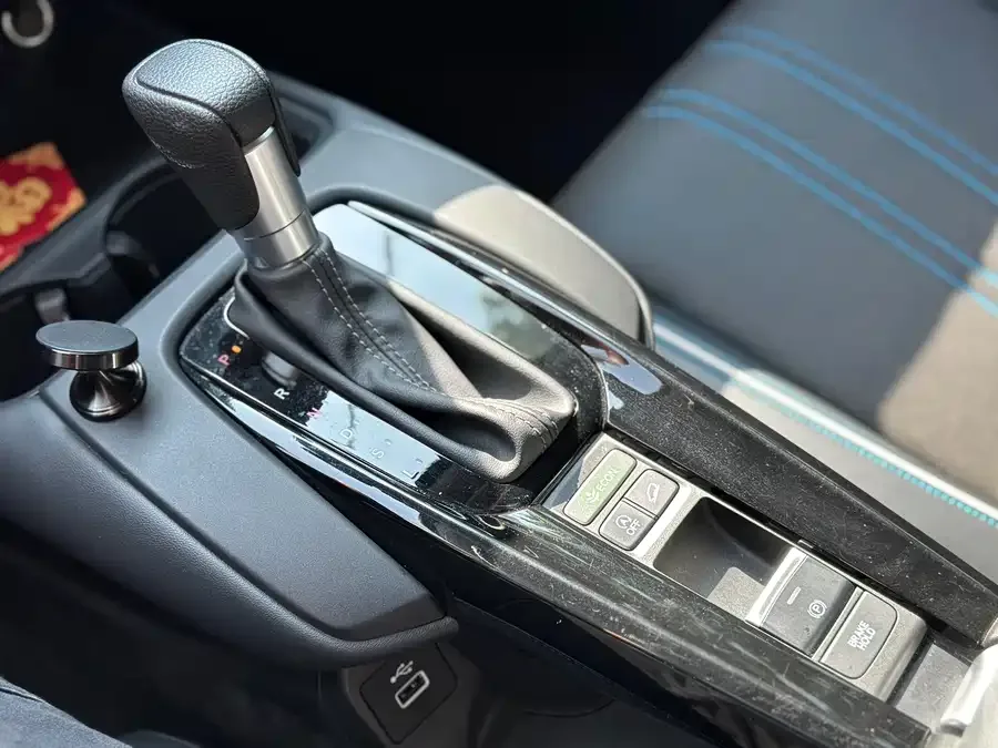 Honda HR-V 2023 240TURBO Jinrui Edition 2024 — миниатюра 3