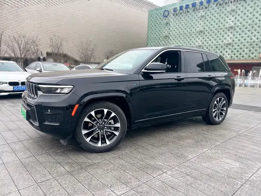 Jeep Grand Cherokee 4xe 2025