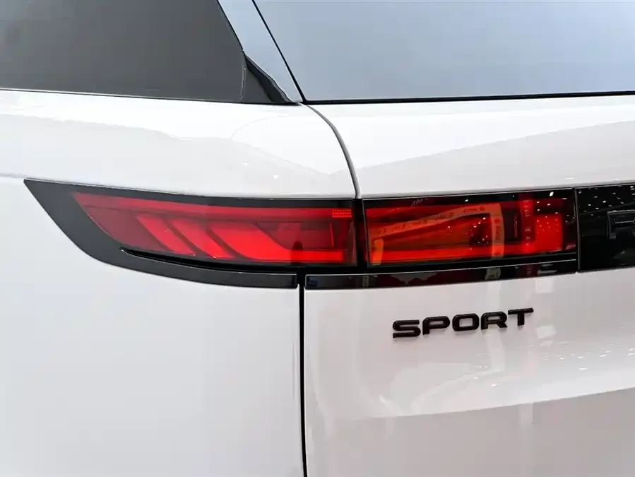 Land Rover Range Rover Sport Range Rover Sport 2023 400PS Dynamic SE 2022 — миниатюра 3