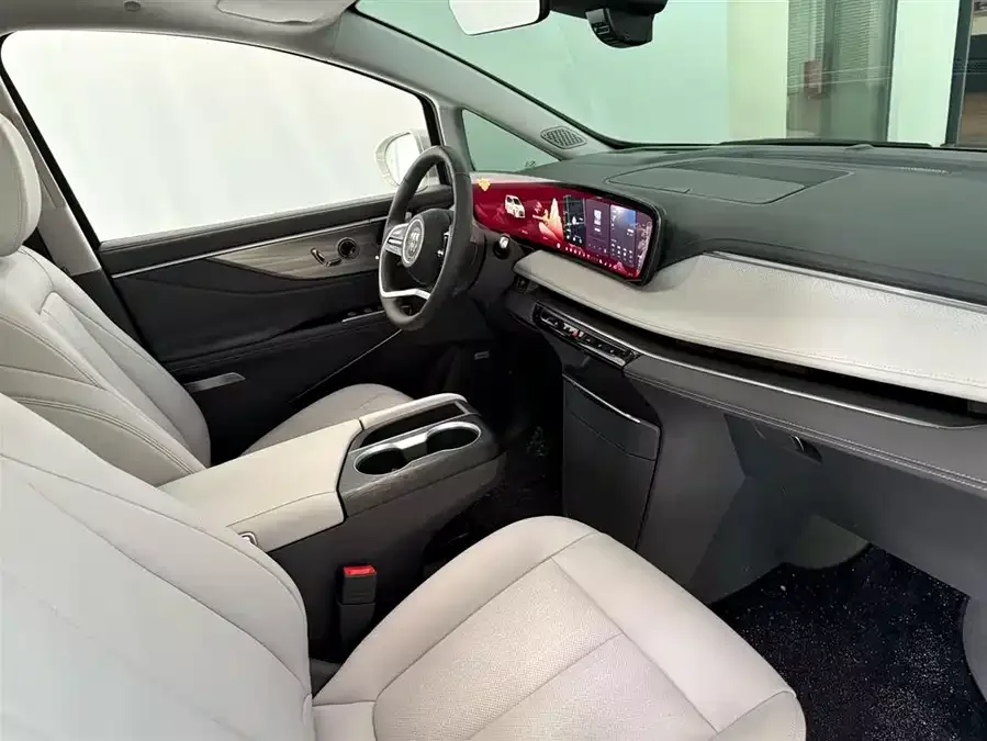 Buick GL8 2025 Lu Zun Premium Edition 2025 — миниатюра 3