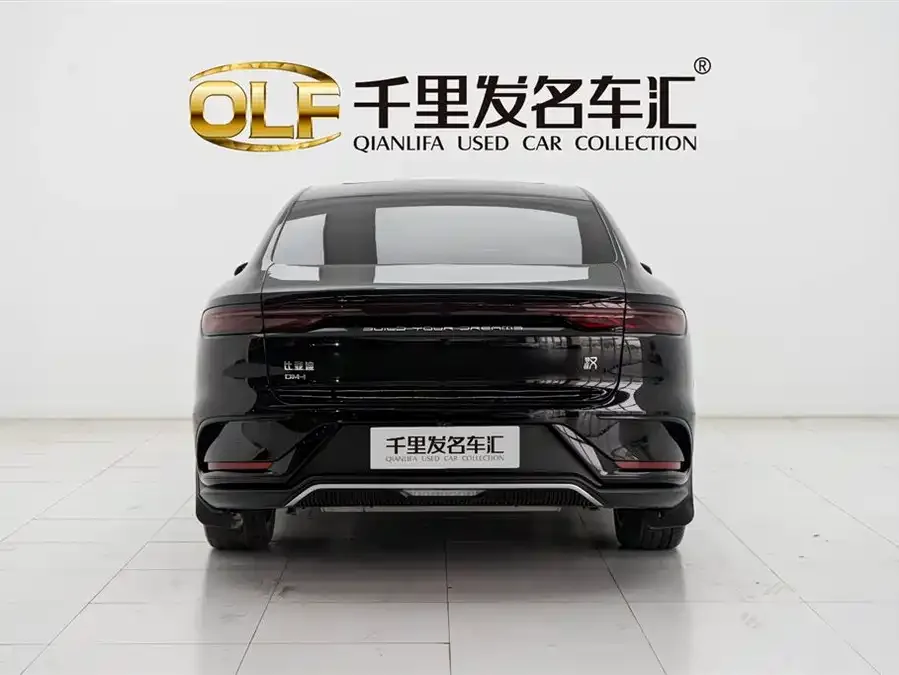 BYD Second-hand Han 2024 DM-i Honor Edition 121KM Premium Edition 2024 — миниатюра 2