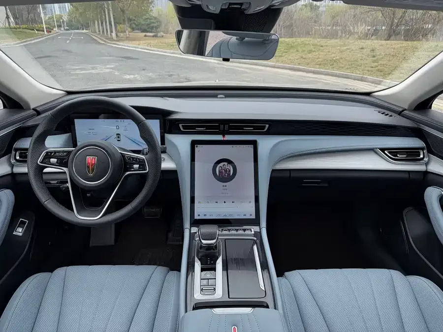 Hongqi H5 PHEV Hongqi H5 PHEV 2025 170 Super Hybrid Edition 2025 — миниатюра 5