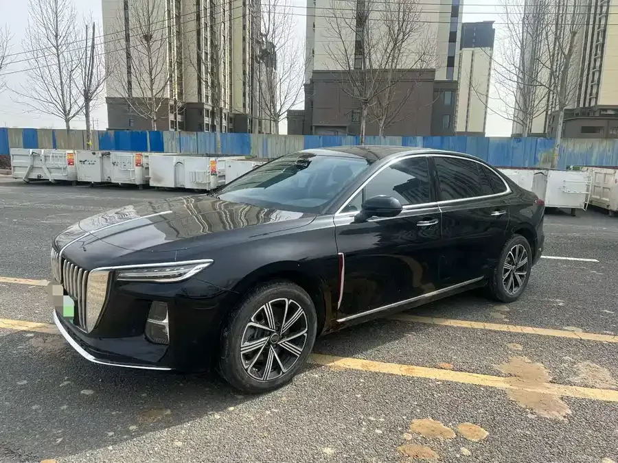 Hongqi H5 PHEV Hongqi H5 PHEV 2025 130 Super Hybrid Edition 2025 — фото 1, купить с доставкой в Москву