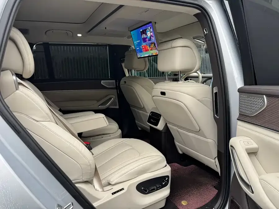 BYD N9 Denza N9 2025 flagship model 2025 — миниатюра 4