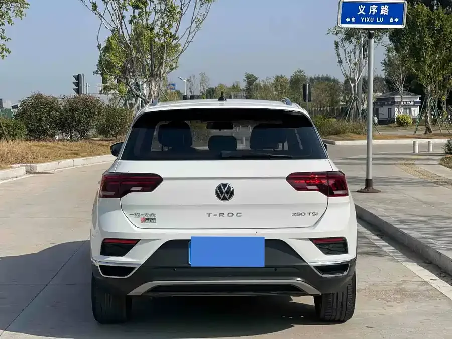 Volkswagen T-ROC T-ROC 2022 280TSI DSG 2WD Comfort PLUS 2022 — миниатюра 3
