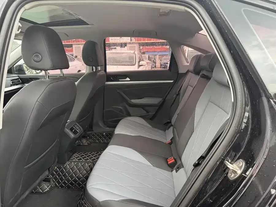 Volkswagen Lavida Lavida 2023 facelift 1.5L automatic starry sky 5 million version 2024 — миниатюра 3