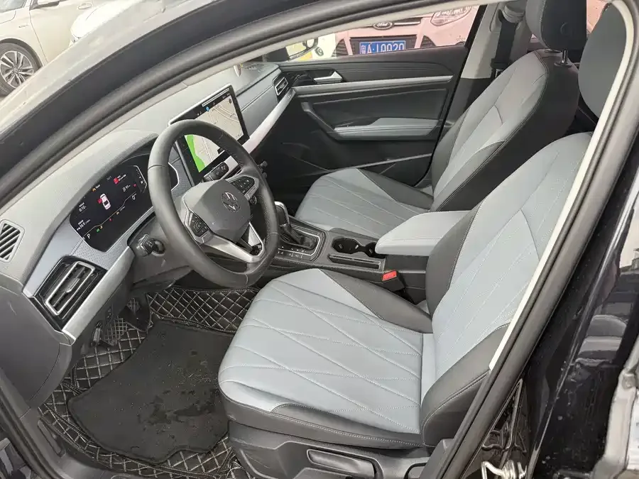 Volkswagen Lavida Lavida 2023 facelift 1.5L automatic starry sky 5 million version 2024 — миниатюра 4