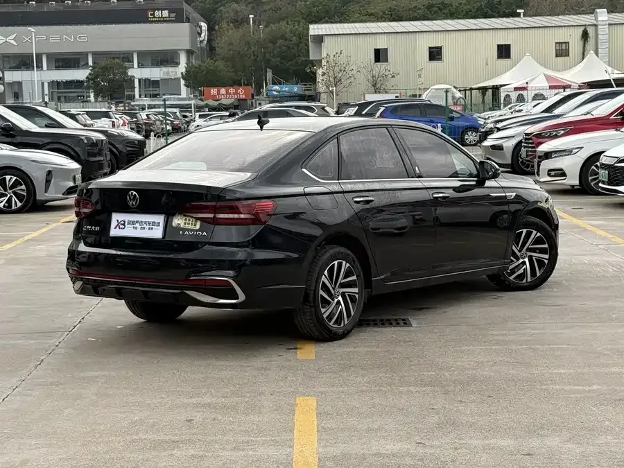 Volkswagen Lavida Lavida 2023 facelift 1.5L automatic starry sky 5 million version 2024 — миниатюра 5