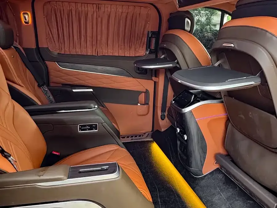 Watsonwell Ford Black Knight Watson Wellesley Ford Black Knight 2025 2.0T Gasoline Pinnacle Edition 2025 — миниатюра 5