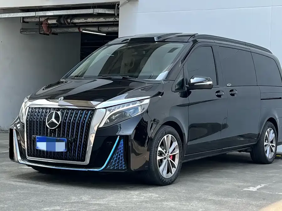 Mercedes-Benz Class V 2023