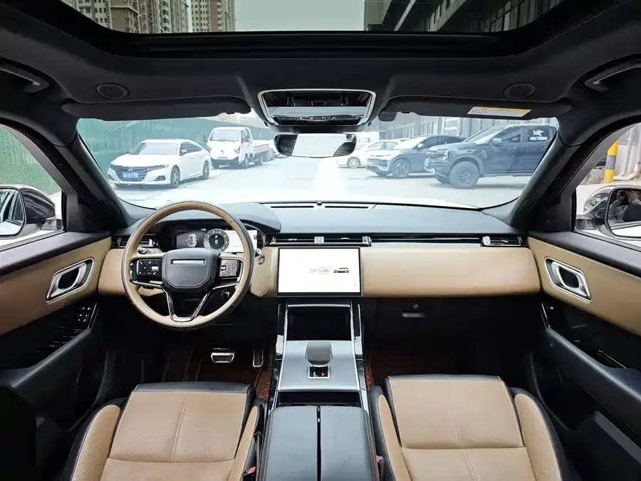 Land Rover Range Rover Velar Range Rover Velar 2024 Dynamic HSE 2024 — миниатюра 2