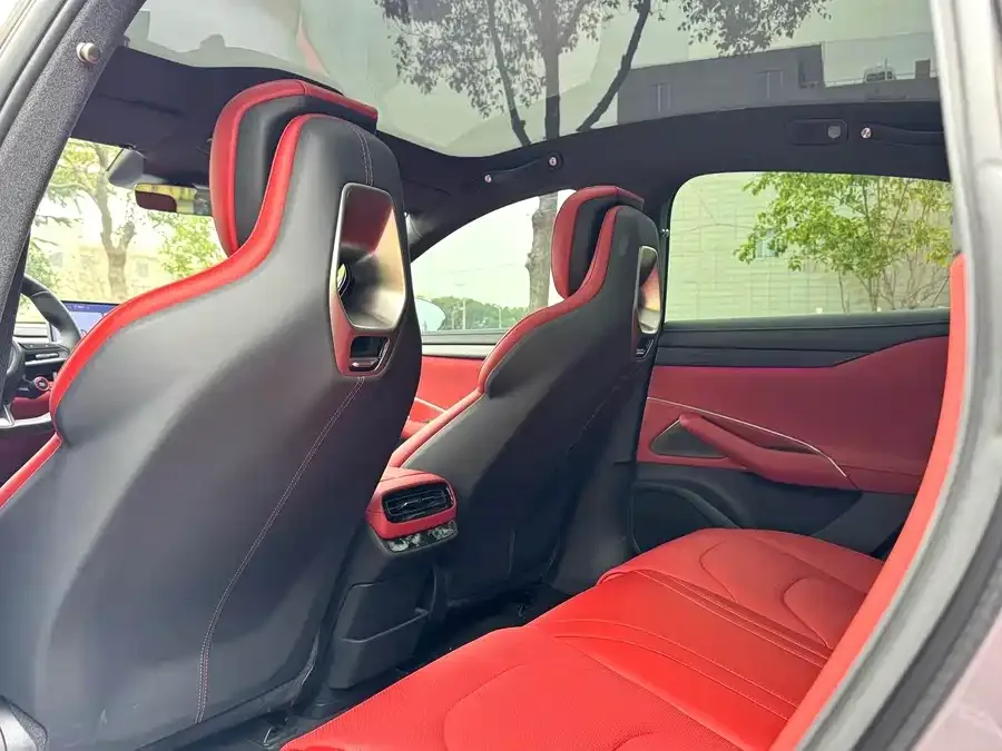 Xiaomi SU7 Xiaomi SU7 2024 rear-wheel drive long-range smart driving version 2024 — миниатюра 2